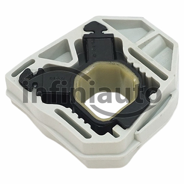 1K0121367P         SUPORTE RADIADOR VAG A1-A3-GOLF V-VI-PASSAT-IBIZA IV-LEON   