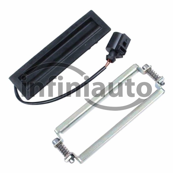 3B9827566D         PUXADOR TAMPA MALA VAG PASSAT 2001-2005                     