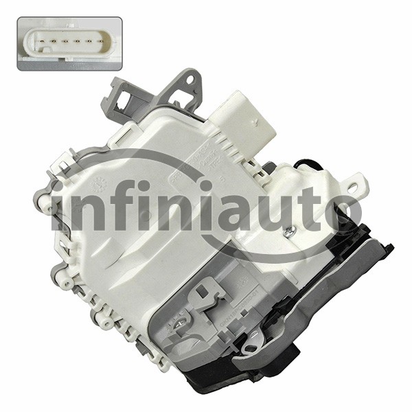8J1837016E         FECHO PORTA VAG A1-A4-A5-A6-Q3-Q5-Q7 2007- FRENTE DIREITO   